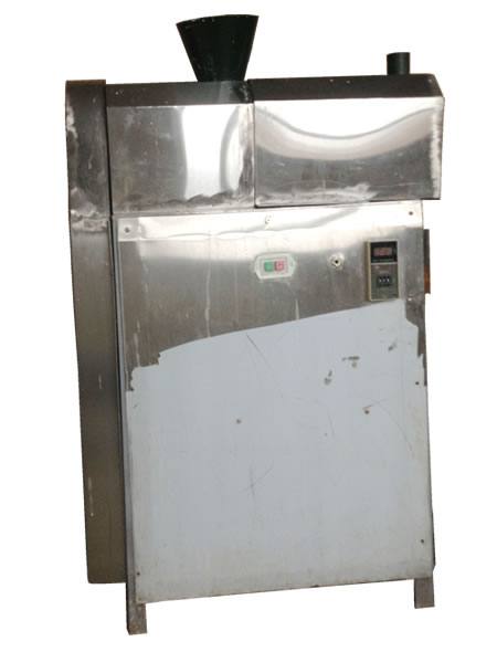 XY--25型玉米面條機(jī)