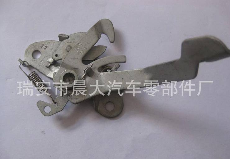 東風雪鐵龍機蓋鎖 引擎蓋鎖