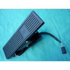 江鈴凱威電子油門(mén)踏板