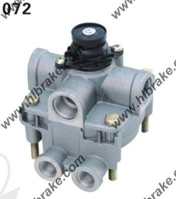 HL3527Z90B-010 奔馳 達(dá)夫 曼 依維柯 繼動(dòng)閥