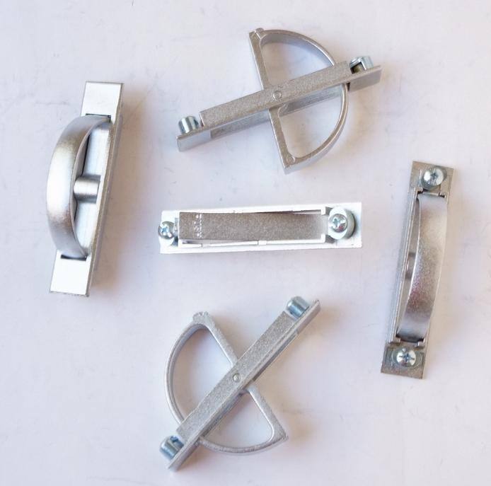 長期供應(yīng)優(yōu)質(zhì)電柜拉手 機械拉手 LS1015