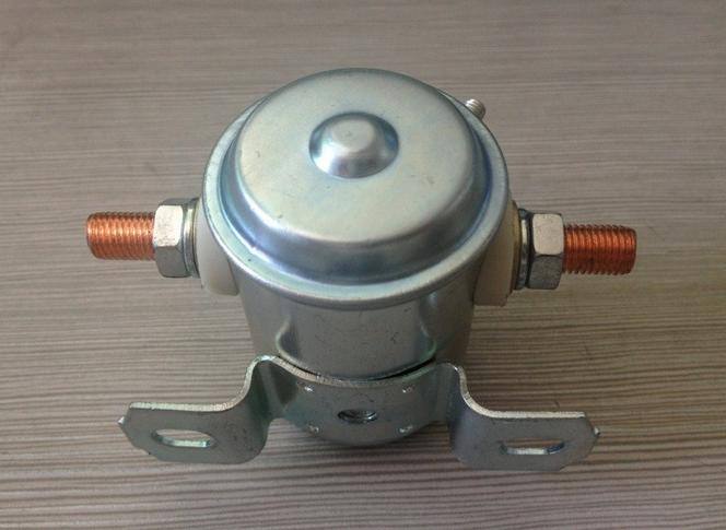 電磁開關繼電器