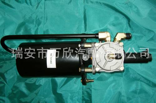空氣剎車(chē)助力器(OEM:MC815402)