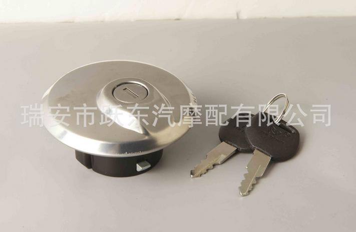 A級品質(zhì)風(fēng)暴太子 QS150油蓋 CBT套鎖全網(wǎng)價格最低