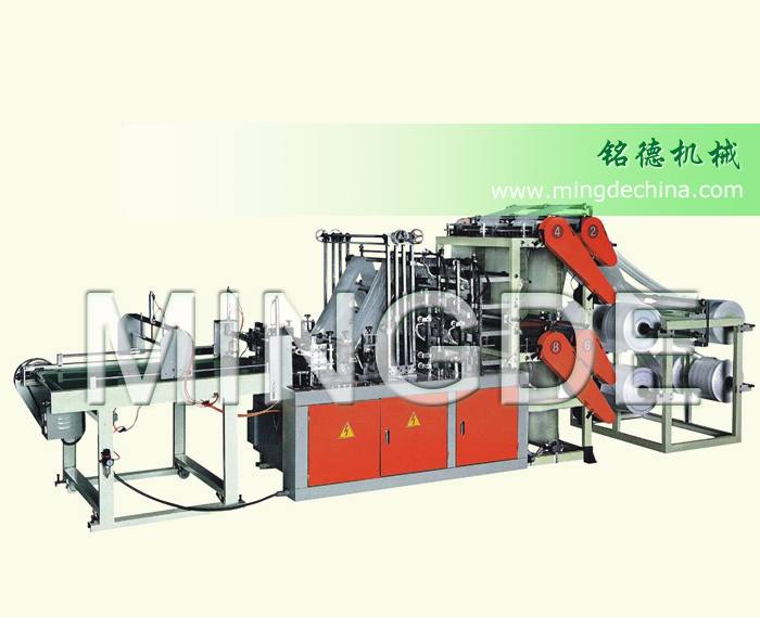 熱封冷切制袋機(jī)八道