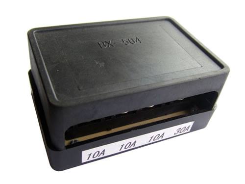 四檔保險絲盒BX504 