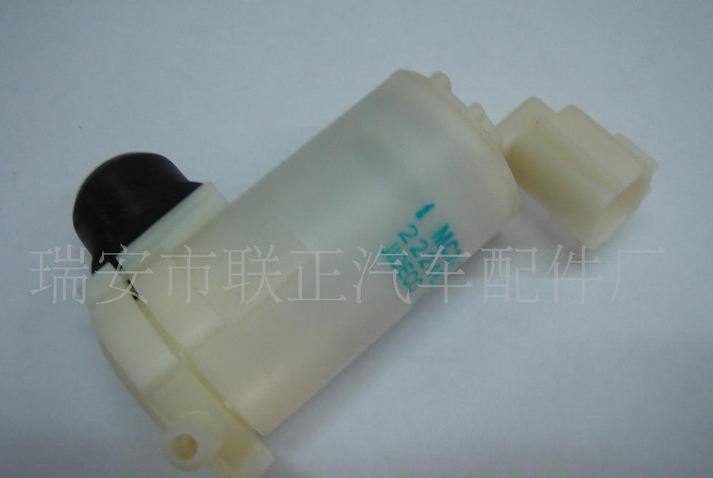 大量供應馬自達2三廂噴水電機洗滌泵