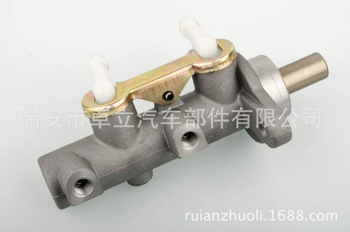 供應(yīng)五菱汽車制動總泵/剎車總泵 6400