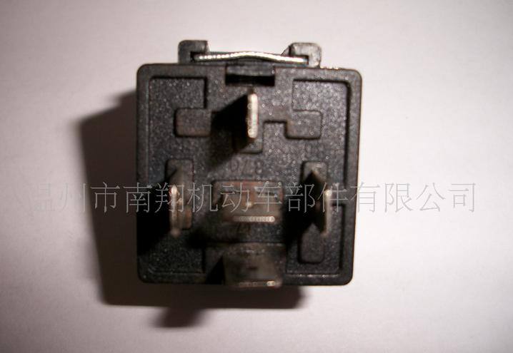 廠家直銷質量至上汽車空調啟動喇叭繼電器