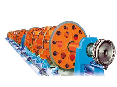 JC搖籃型鋼絲鎧裝機(jī)