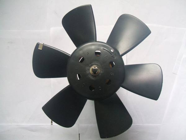 捷達、高爾夫散熱器風扇QS.QF1202E