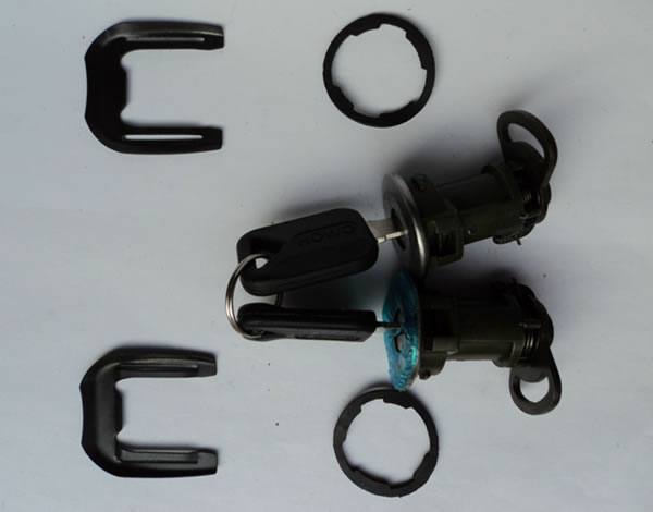 汽車(chē)配件廠家直銷(xiāo) 優(yōu)質(zhì)汽車(chē)鎖芯 豪沃鎖芯