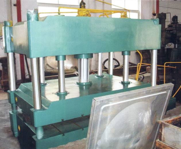 YR32-400T系列水箱（水塔封蓋）成型液壓機
