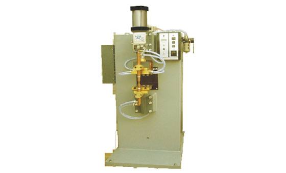 DN-C-3K 儲能式電焊機