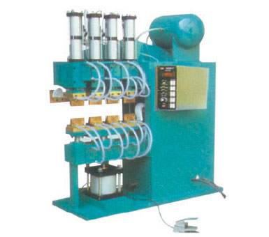 DN-P-100K 多氣缸排焊接機