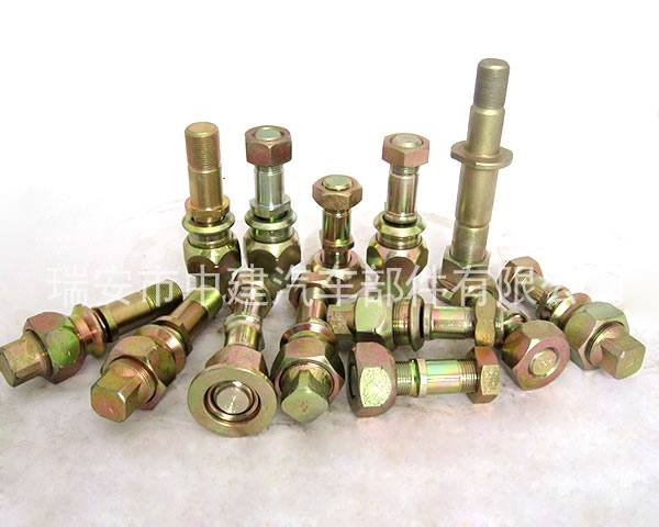 輪網(wǎng)螺栓05