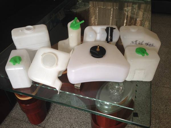 汽摩配吹塑產品