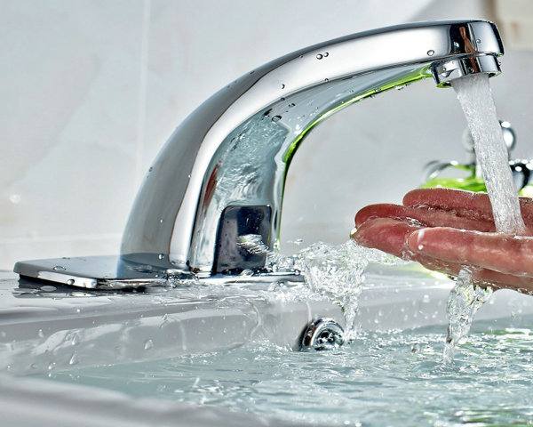 全銅全自動感應水龍頭1803