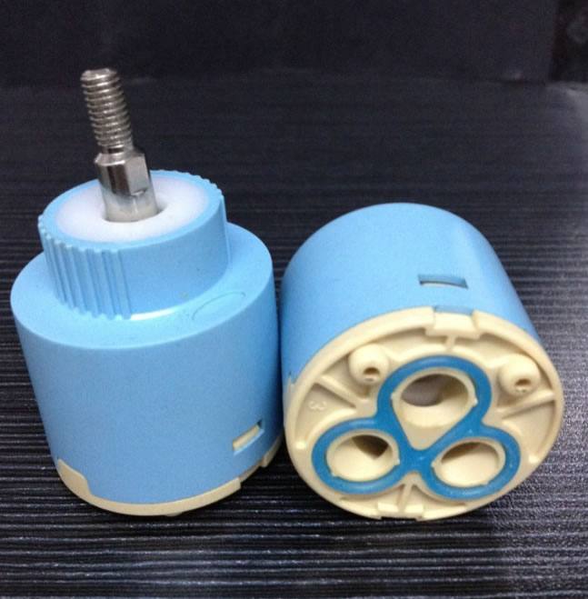 專(zhuān)業(yè)批發(fā)T35平腳銅桿精密陶瓷閥芯（360度）塑料閥芯，優(yōu)質(zhì)閥芯