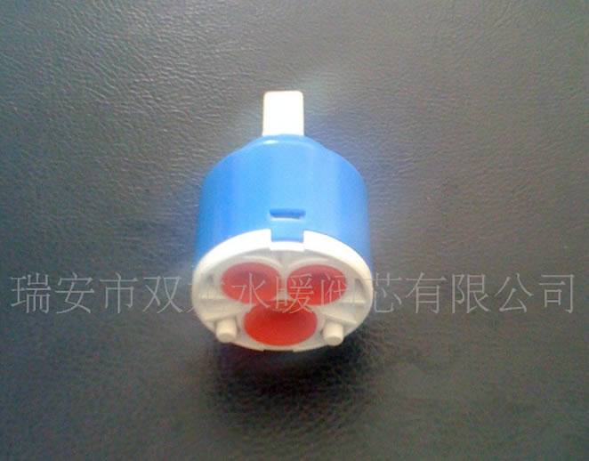 陶瓷閥芯40三個孔閥芯