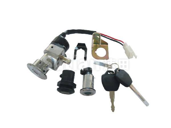 ST615英雄M三鎖 電動車鎖具 電動車套鎖