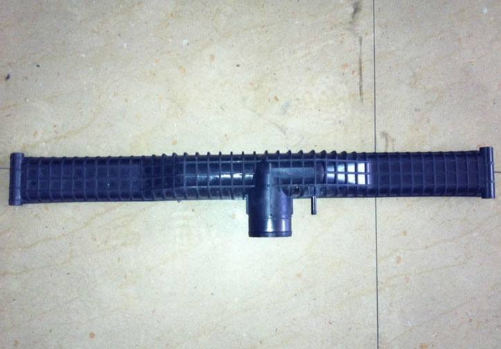 重型車 大巴散熱器水室