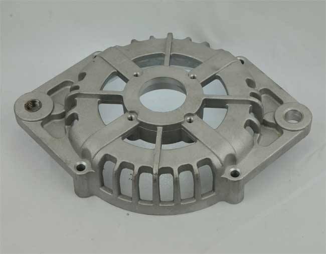 32 起動(dòng)機(jī)鋁端蓋 鋁壓鑄件