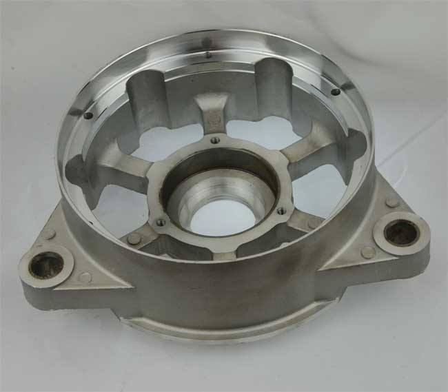 19 起動機鋁端蓋 鋁壓鑄件