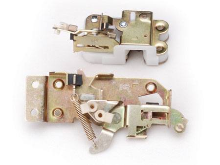 五菱之光中門鎖體