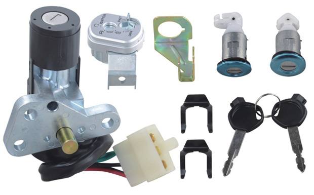 優(yōu)悅125摩托車 電動(dòng)車套鎖