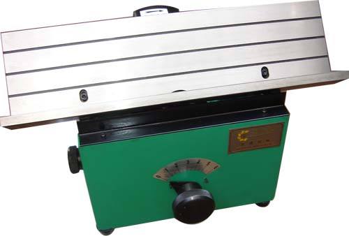 側(cè)銑刀式倒角機(jī)HN-300