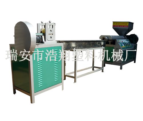 PE雨刮器擠出機