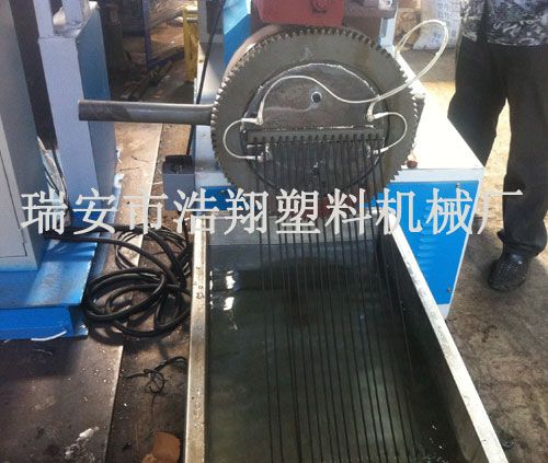 PVC-PE-PP-ABS拉條造粒機-2
