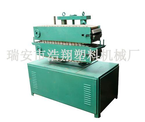 小型管材牽引機1