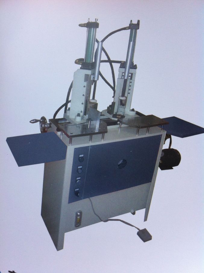 全自動液壓雙頭切角機