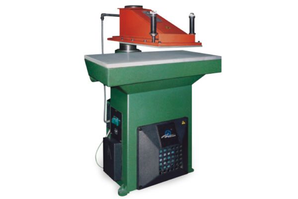 XZ-20T 液壓搖臂裁斷機(jī)