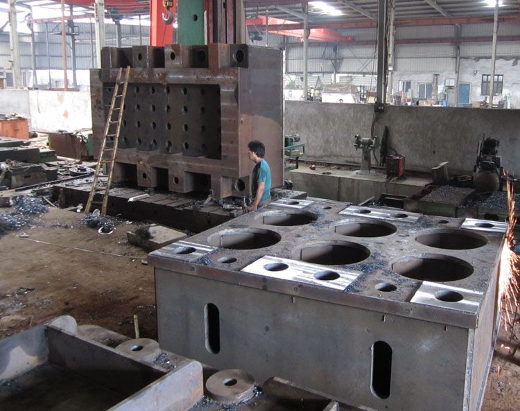 液壓機(jī)機(jī)架