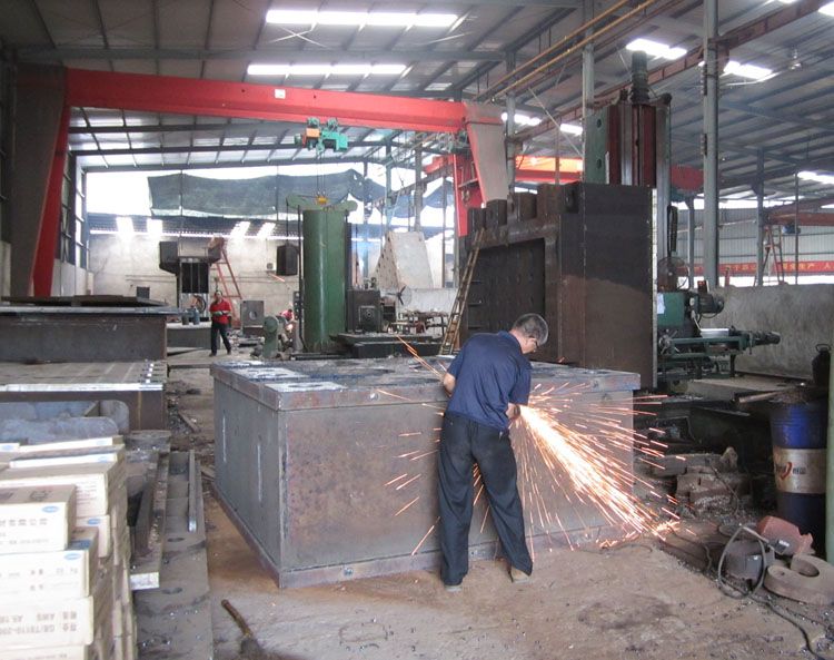 液壓機冷作加工