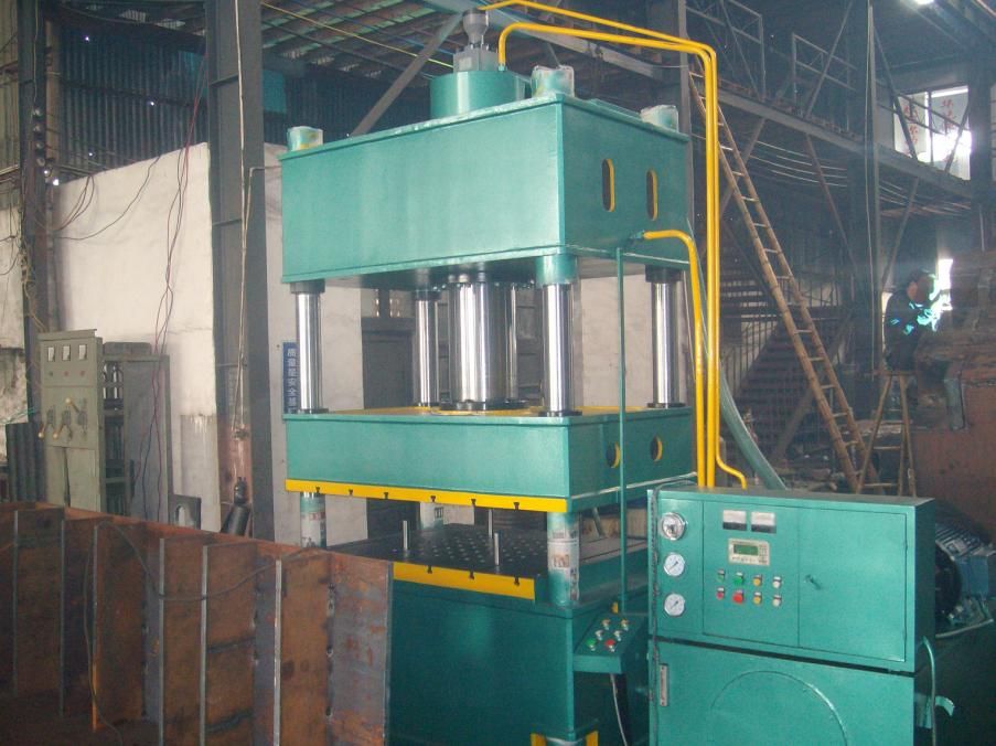 不銹鋼水槽拉伸機