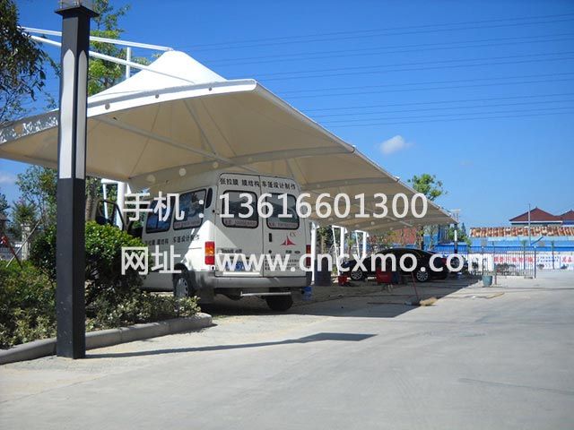車棚、膜結(jié)構(gòu)停車棚040