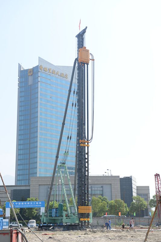 ZLD三軸式連續(xù)墻鉆孔機(jī)