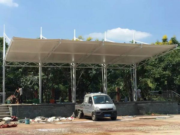 體育設(shè)施棚