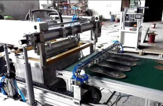 高效單色鞋墊絲網(wǎng)印刷機(jī)