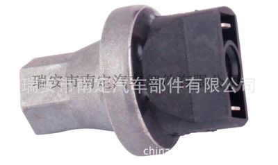 3086福田歐曼空濾堵塞報警器、空濾報警開關