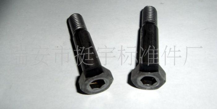 碳鋼非標內外六角螺栓