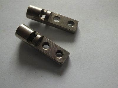 轉(zhuǎn)軸、顯示器用轉(zhuǎn)軸