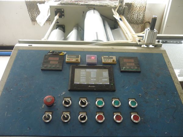 全自動水轉(zhuǎn)印流膜機