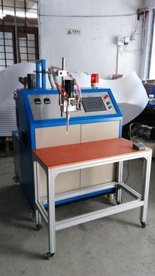全自動灌膠機(jī) AB膠灌膠機(jī) 配膠機(jī) 環(huán)氧桶脂灌膠機(jī)