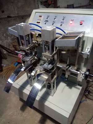 雞眼機(jī)，打扣機(jī)，氣動(dòng)雞眼機(jī)，四頭雞眼機(jī)打扣機(jī)