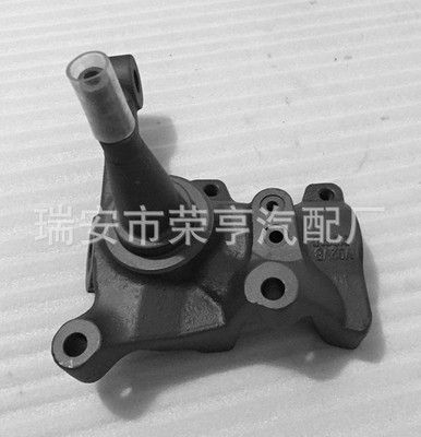 全順汽車羊角轉向節